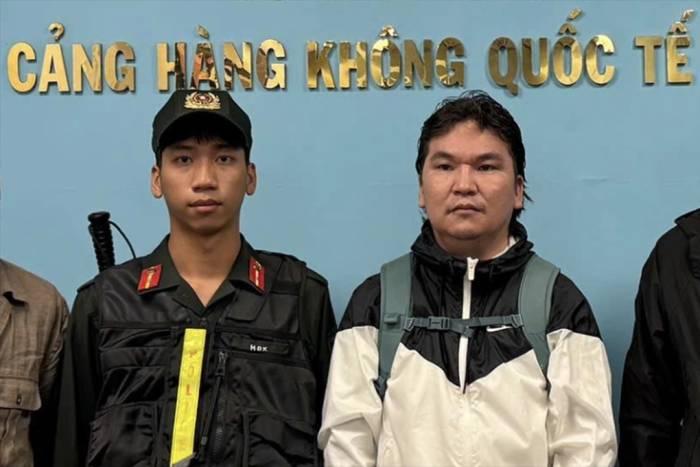 Erdenemukh Barkhas (Mông Cổ) khi bàn giao tại sân bay quốc tế Đà Nẵng. Ảnh: Thành Huynh
