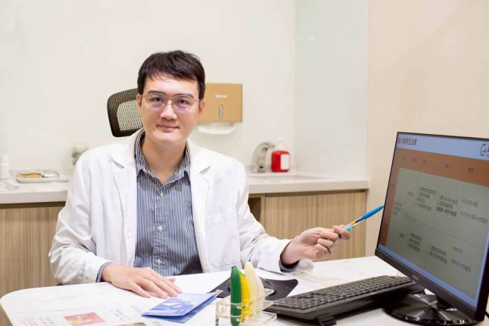 Bác sĩ Cố Phương Du, chuyên gia Tiết niệu tại Đài Loan, Trung Quốc. Ảnh: Dr. Gu Fangyu