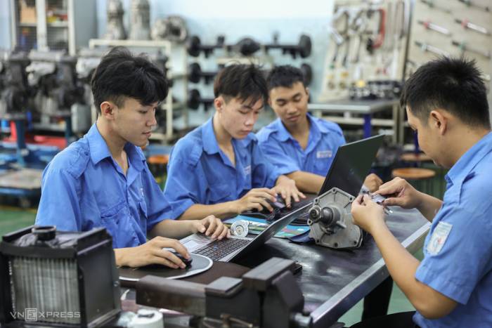 Sinh viên học tại trường cao đẳng Kỹ thuật Cao Thắng, tháng 6/2026. Ảnh: Quỳnh Trần