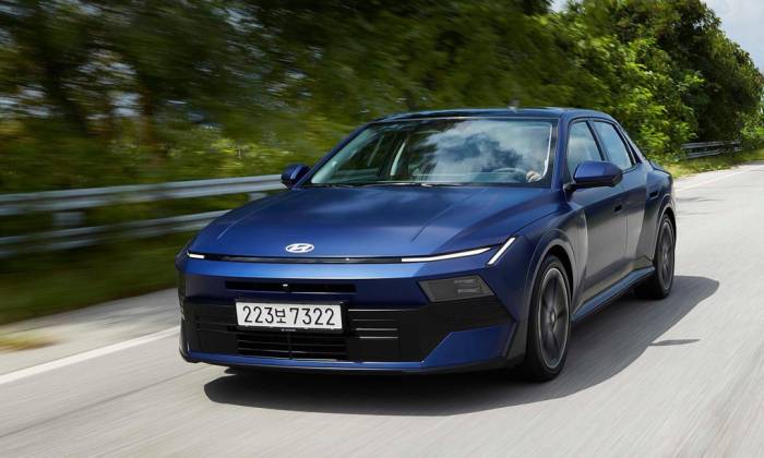 Hyundai Elantra/Avante thế hệ mới tại Hàn Quốc. Ảnh: Hyundai