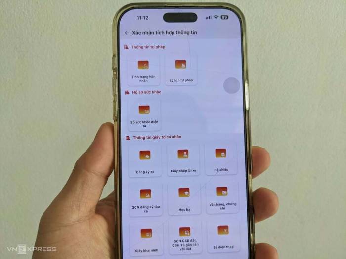 Tiện ích trên ứng dụng VNeID, tháng 10/2026. Ảnh: Viết Tuân