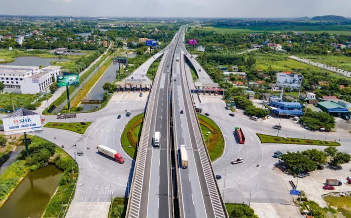 Tuyến cao tốc Cầu Giẽ - Ninh Bình. Ảnh: Phương Linh