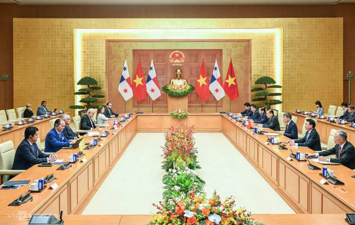 Thủ tướng Lê Minh Hưng và Tổng thống Panama Jose Raul Mulino tại cuộc hội kiến. Ảnh: Giang Huy
