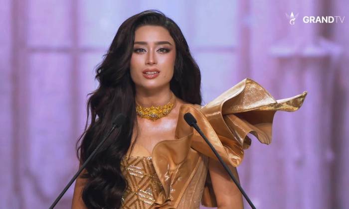 Màn thuyết trình chủ đề hòa bình của Emoura Phạm tại chung kết Miss Grand International