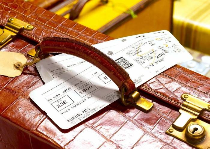 Sở hữu một chiếc vé máy bay đã không còn khó khăn. Ảnh minh họa