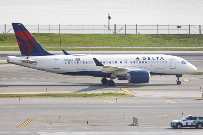 Một máy bay của Delta Air Lines tại New York, Mỹ. Ảnh: AFP
