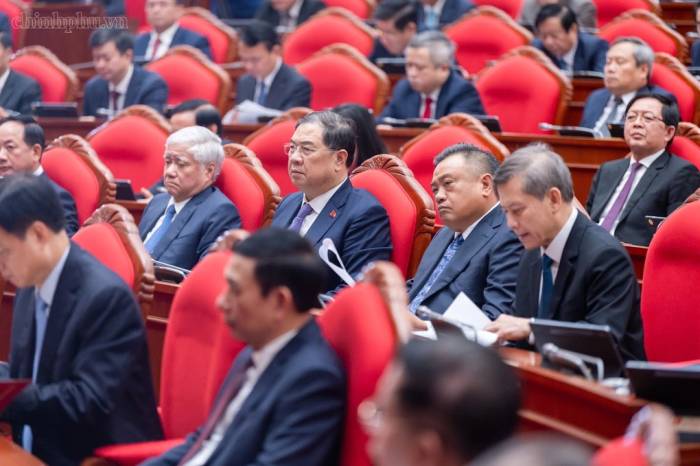 Đại biểu dự phiên khai mạc Hội nghị Trung ương 4 khóa 14, sáng 5/10. Ảnh: VGP