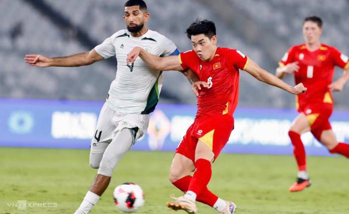 Tiền đạo Nguyễn Đình Bắc (9) của Việt Nam ghi bàn nâng tỷ số lên 3-1 trong trận thắng Pakistan 4-2 ở FIFA ASEAN Cup 2026. Ảnh: Đức Đồng