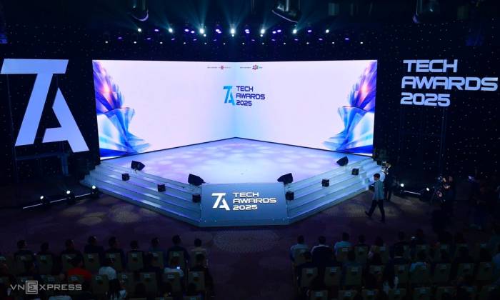 Sân khấu Tech Awards 2025. Ảnh: Quỳnh Trần