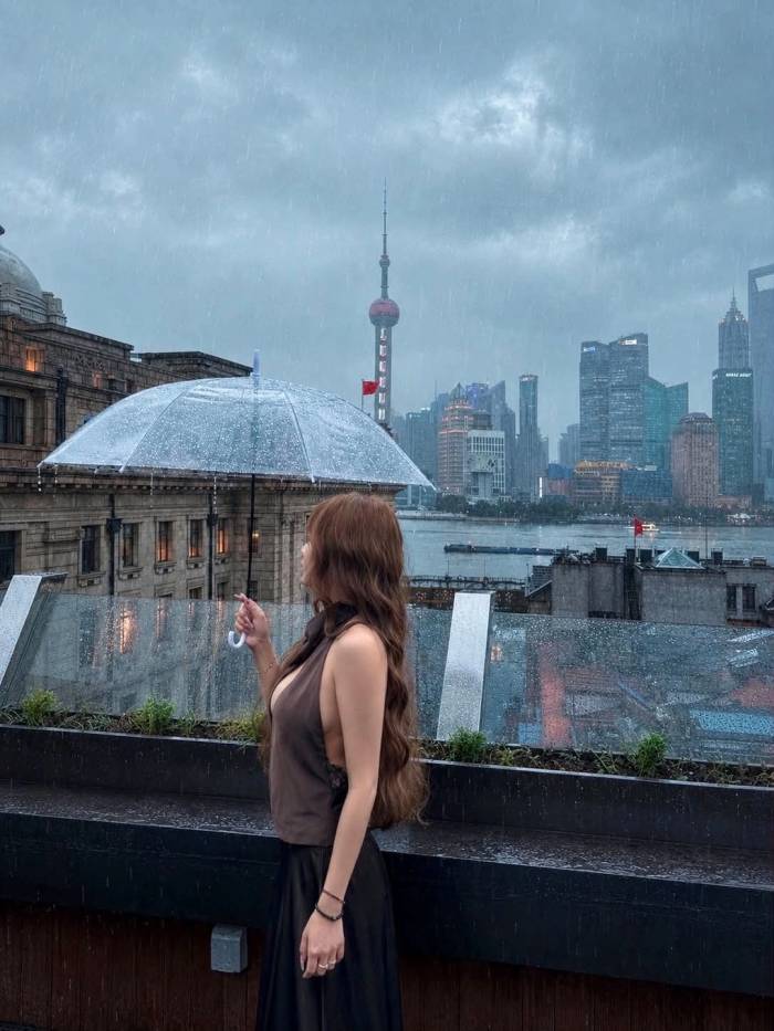 Khách Việt tham quan Thượng Hải hồi đầu năm. Ảnh: Hoàng Ngọc Bảo Trâm