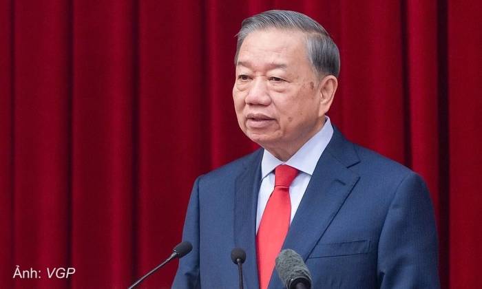 Tổng Bí thư, Chủ tịch nước Tô Lâm phát biểu khai mạc Hội nghị Trung ương 4 khóa 14, sáng 5/10. Ảnh: VGP