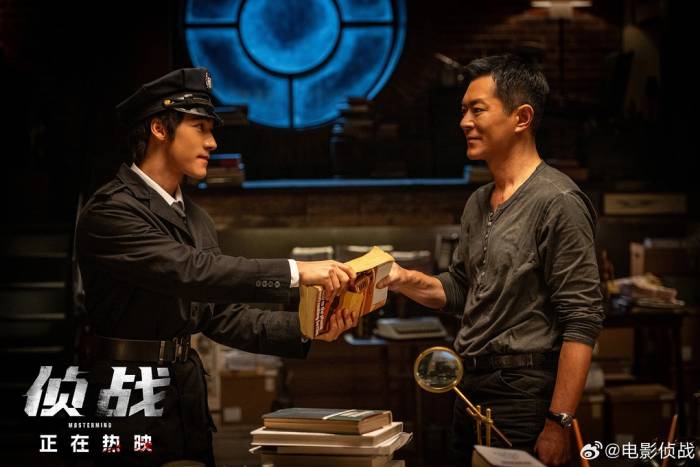 Cổ Thiên Lạc (phải) và Thử Sa trong Trinh chiến. Ảnh: Weibo/Mastermind Movie