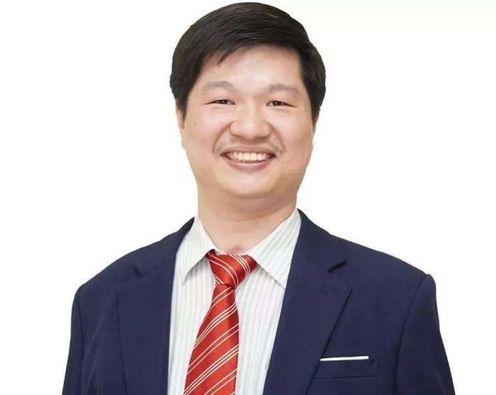 TS Lê Hoàng Sơn